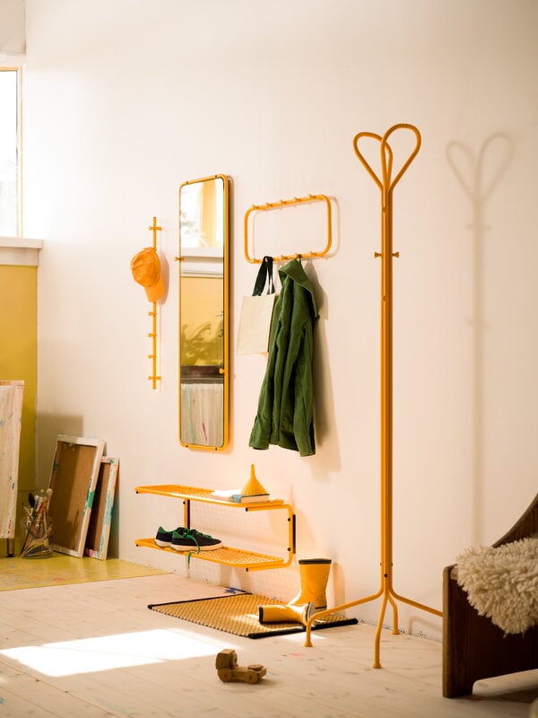 Essem Design Classic Hook Strip seinänaulakko, 80 cm, auringonkeltainen, näkymä 4