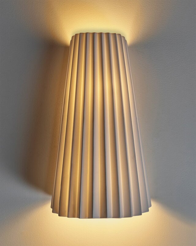 Serax Uala wall lamp, white, decoration image