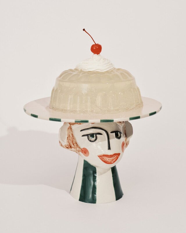 Serax Tarte de Bobonne cake stand, L, decoration image