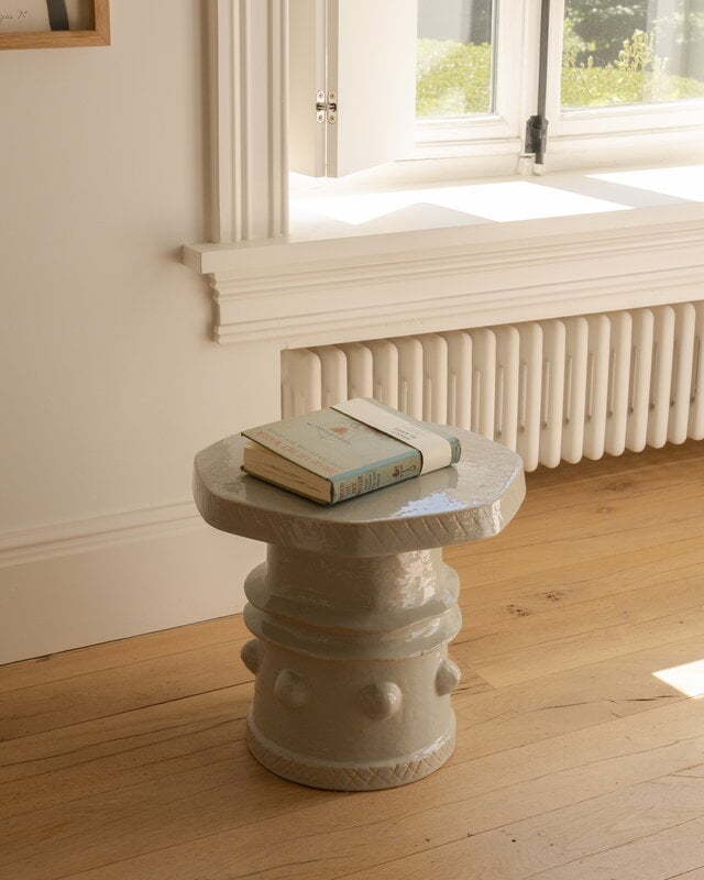 Serax Clara side table 08, grey, decoration image