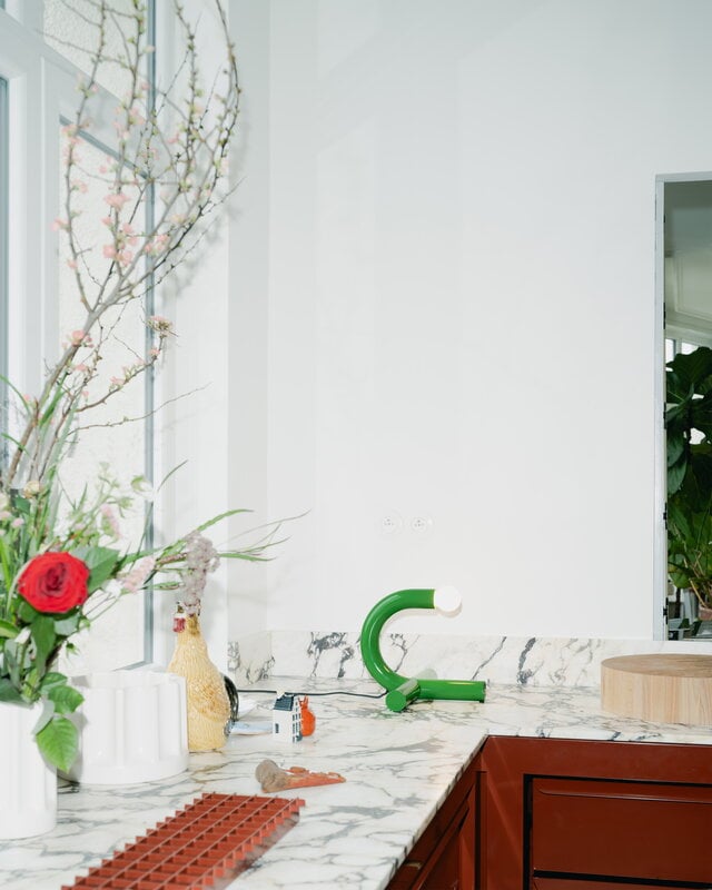 valerie_objects La Tre Verde table lamp, green, decoration image