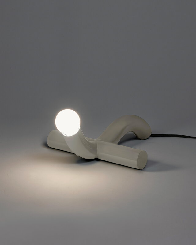 valerie_objects La Due Bianca table lamp, white, decoration image