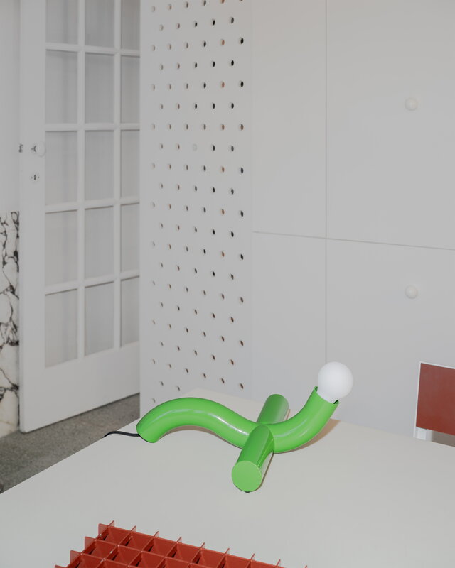 valerie_objects La Due Verde table lamp, green, decoration image