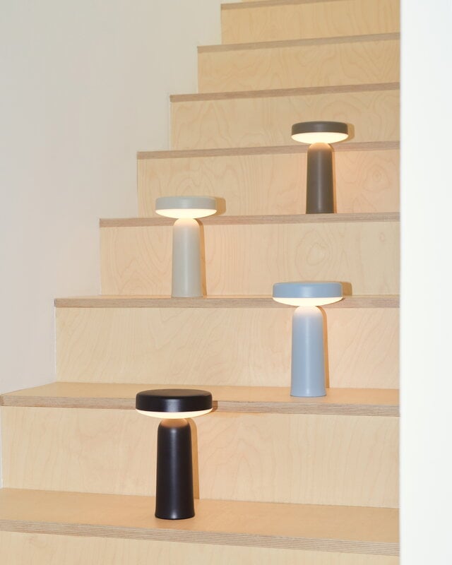 Muuto Ease Leuchte, tragbar, Schwarz, dekorationsbild
