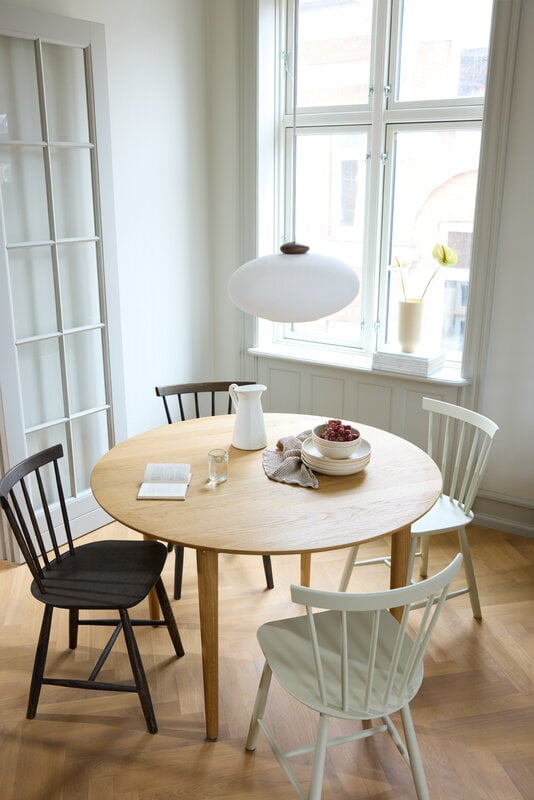 FDB Møbler C62 Bjørk dining table, 115 cm, oiled oak, decoration image