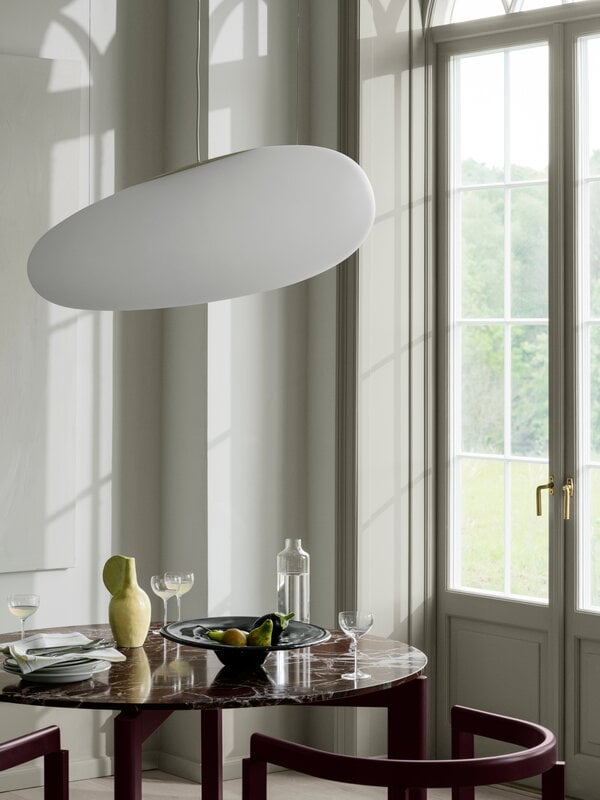 Fritz Hansen After chair MA100, burgundy ash, decoration image