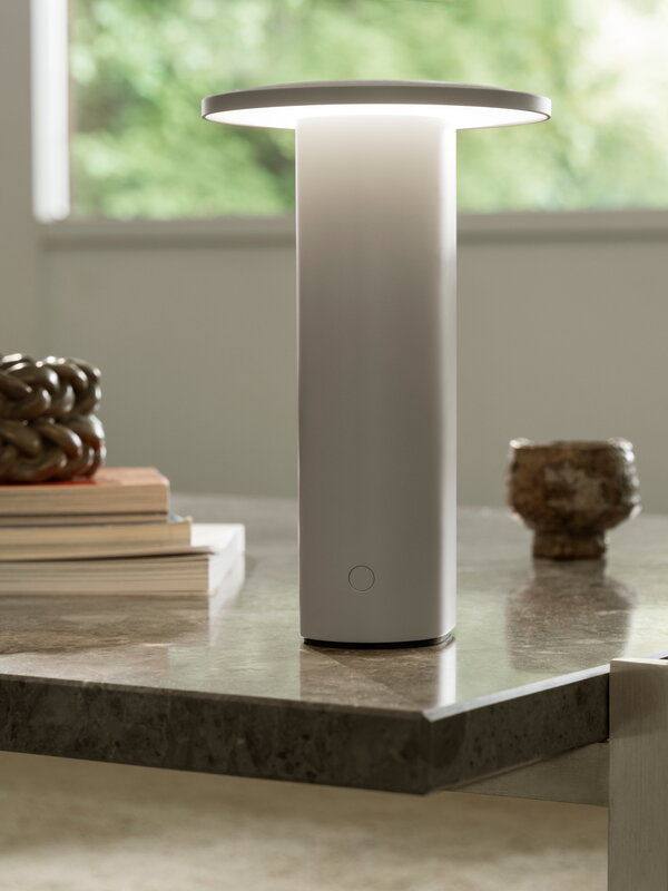 Fritz Hansen Solae portable lamp, warm grey, decoration image