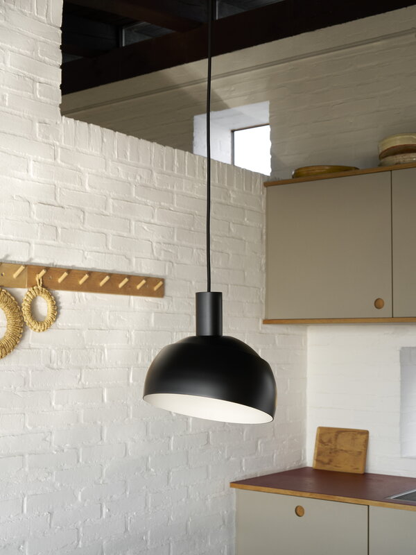Louis Poulsen FJ Elements pendant lamp, 250 mm, black, decoration image