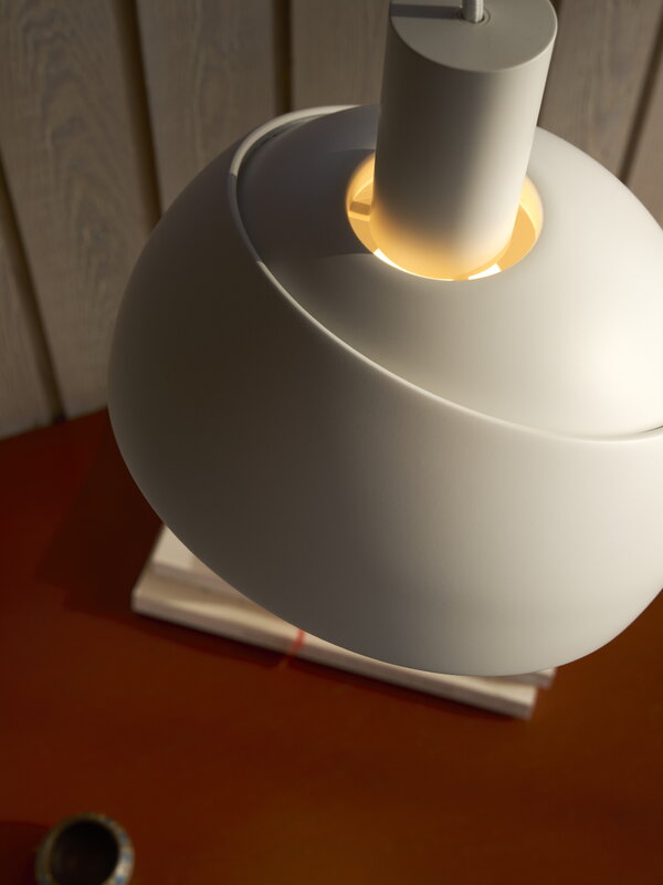 Louis Poulsen FJ Elements pendant lamp, 250 mm, white, decoration image