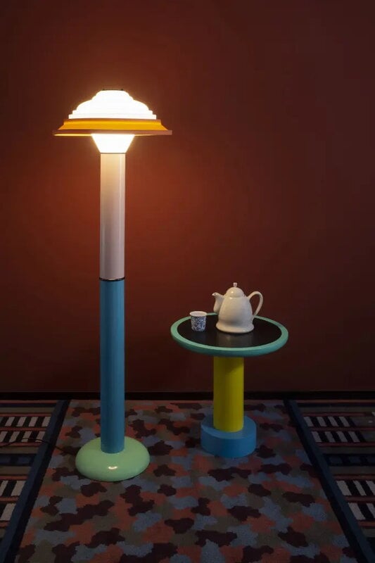 Sowden FL4 floor lamp, pink - blue, decoration image