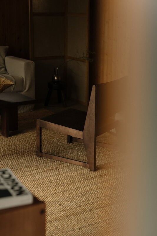 Frama Easy Chair 01 nojatuoli, tummanruskea koivu, näkymä 16