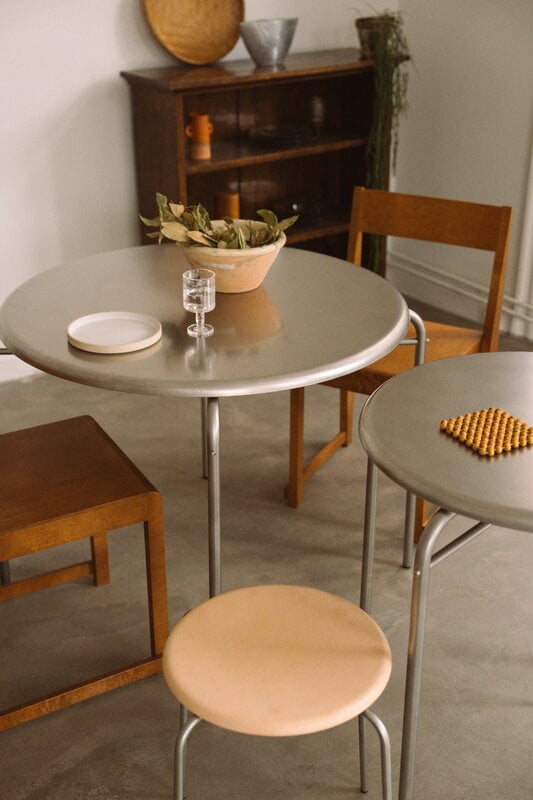 Frama Petit Rond stool, stainless steel - natural leather, decoration image