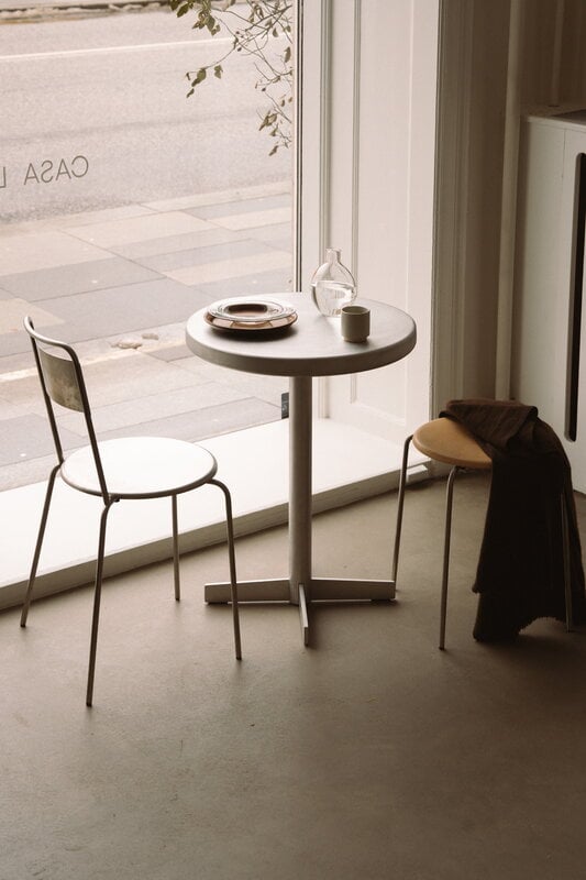 Frama Petit Rond stool, stainless steel - natural leather, decoration image