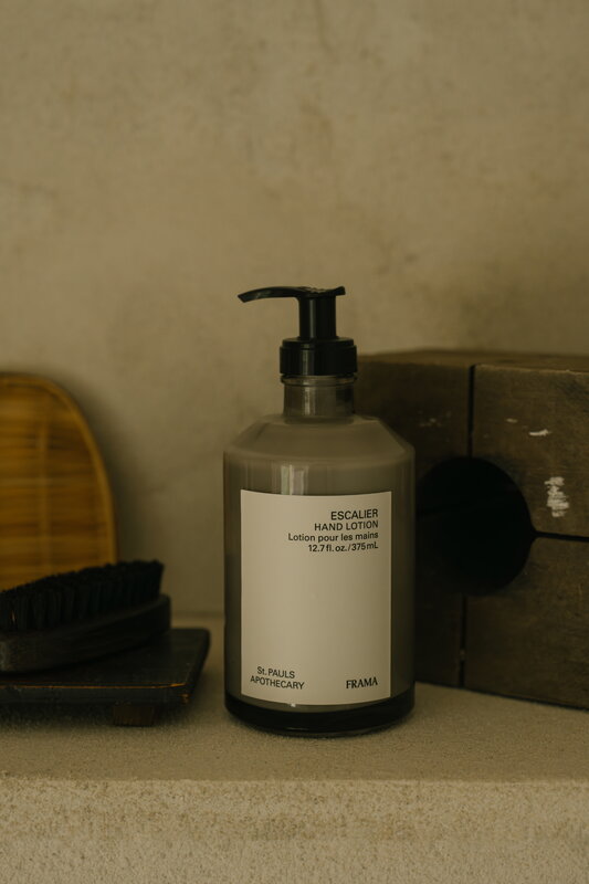 Frama Escalier hand lotion, 375 ml, decoration image