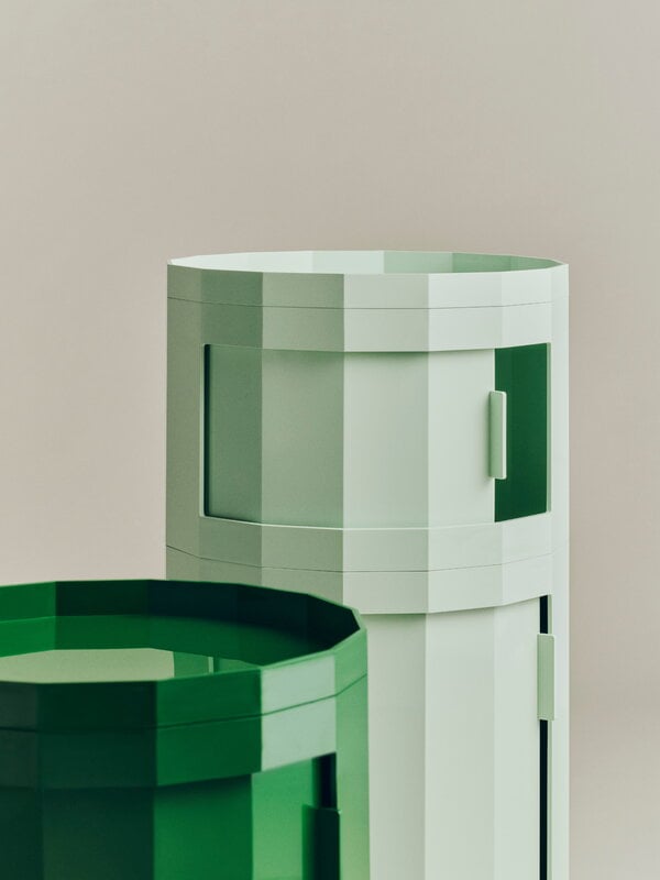 HAY Facet gabinete 20, dos puertas, verde espinaca, imagen de decoración
