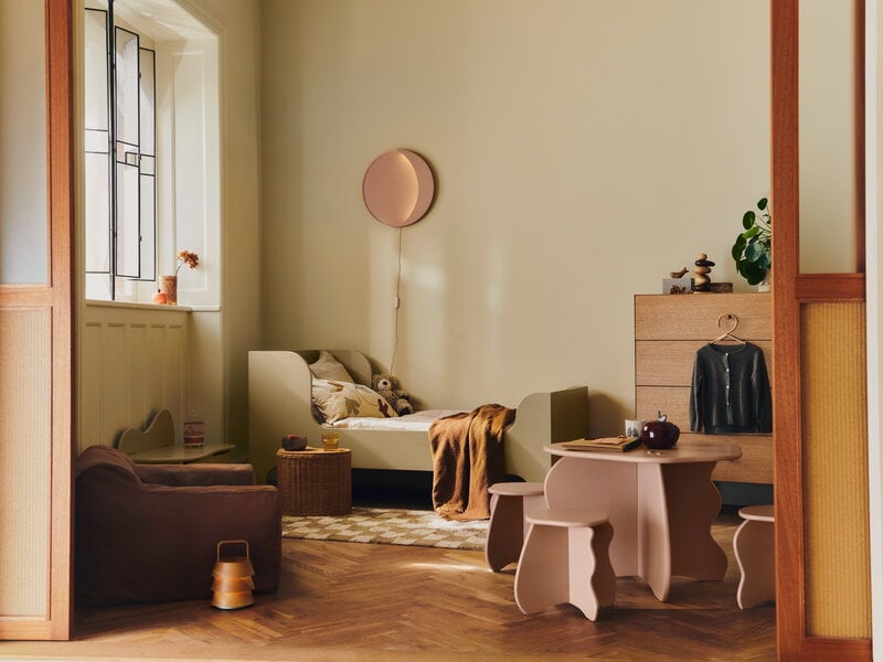 Ferm Living Sill Junior bed, cashmere, decoration image