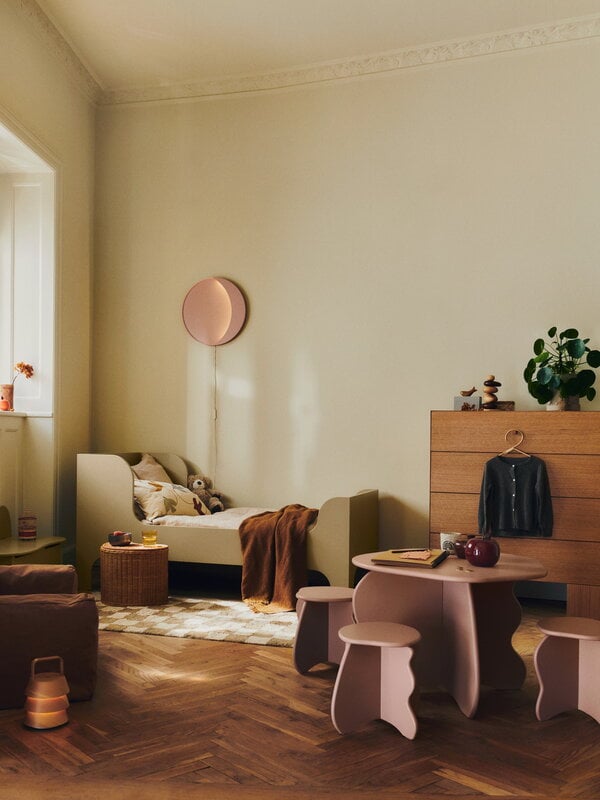 Ferm Living Sill Junior bed, cashmere, decoration image