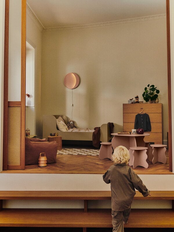 Ferm Living Sill Junior bed, cashmere, decoration image