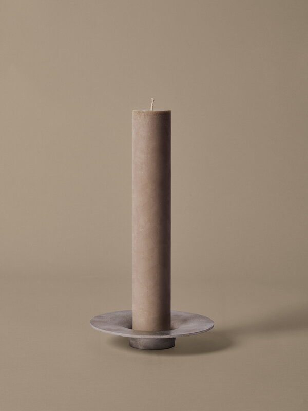 Ferm Living Soothe - Portavelas de bloque, aluminio, imagen de decoración