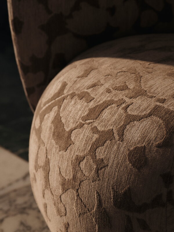 Ferm Living Rico Piccolo sillón lounge, Cilla Taupe, imagen de decoración