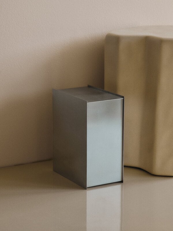 Ferm Living Sama bin, 6 L, brushed stainless steel, decoration image