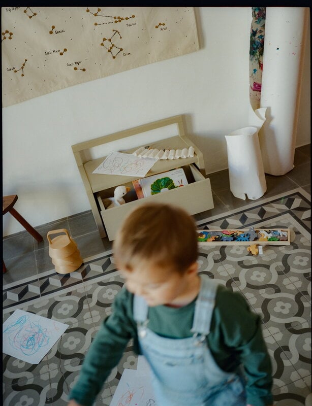 Ferm Living Little Architect säilytyspenkki, cashmere, näkymä 6