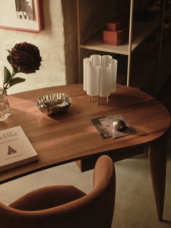 Ferm Living Tydra Schale, groß, spiegelpolierter Edelstahl, dekorationsbild