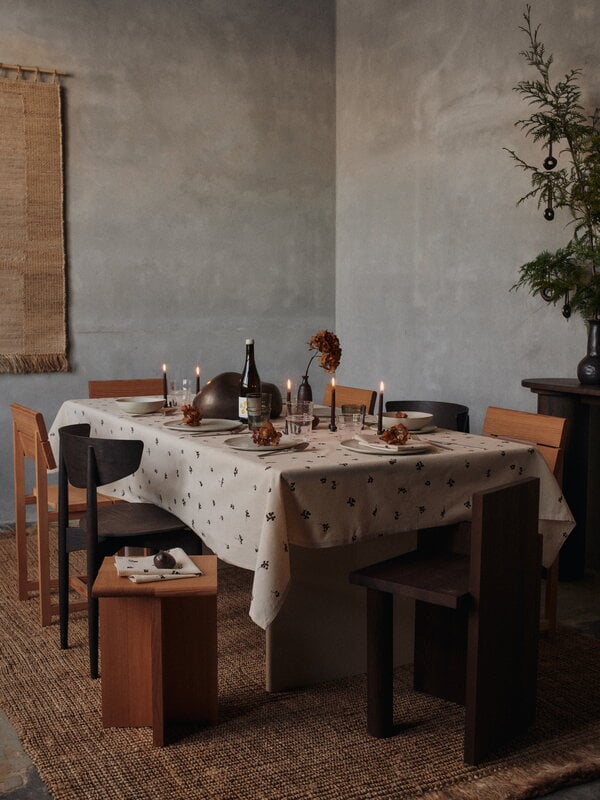 Ferm Living Baies napkins, 4 pcs, natural - dark chocolate, decoration image