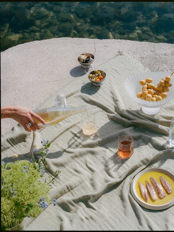 Ferm Living Assiette à dessert Erena, 22 cm, crème, image décorative