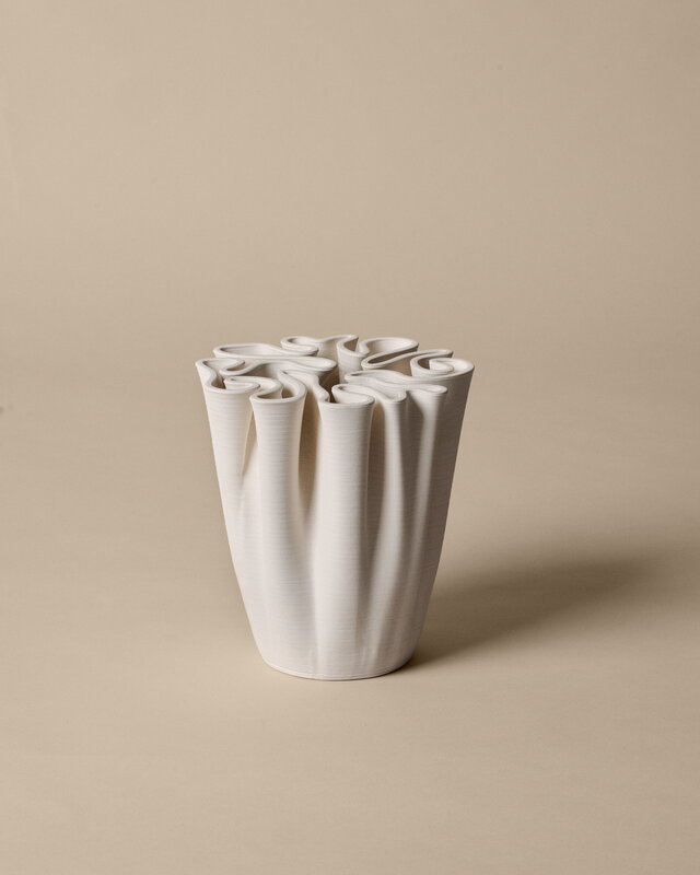 Ferm Living Dedali vase, medium, off-white, decoration image