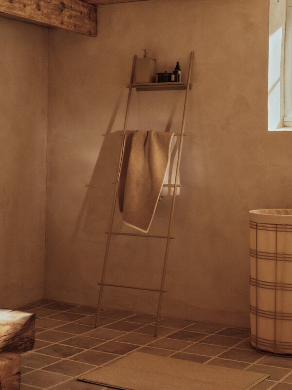 Ferm Living Fio laundry basket, cashmere - natural, decoration image