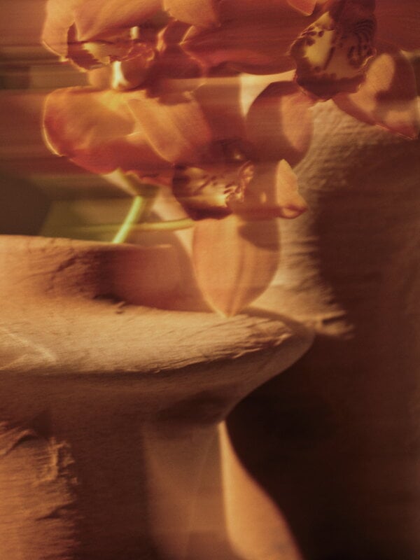 Ferm Living Evio maljakko, 35 cm, large, burnt umber, decoration image