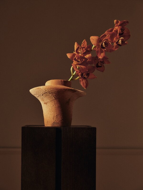 Ferm Living Parcel Pedestal side table, h. 90 cm, dark stained oak, decoration image
