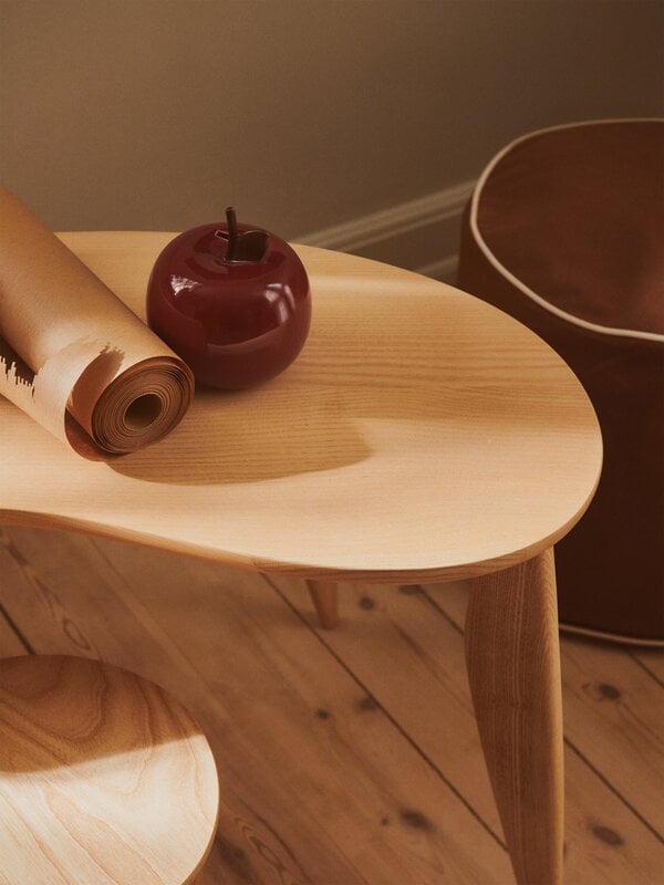 Ferm Living Feve kids desk, natural ash, decoration image