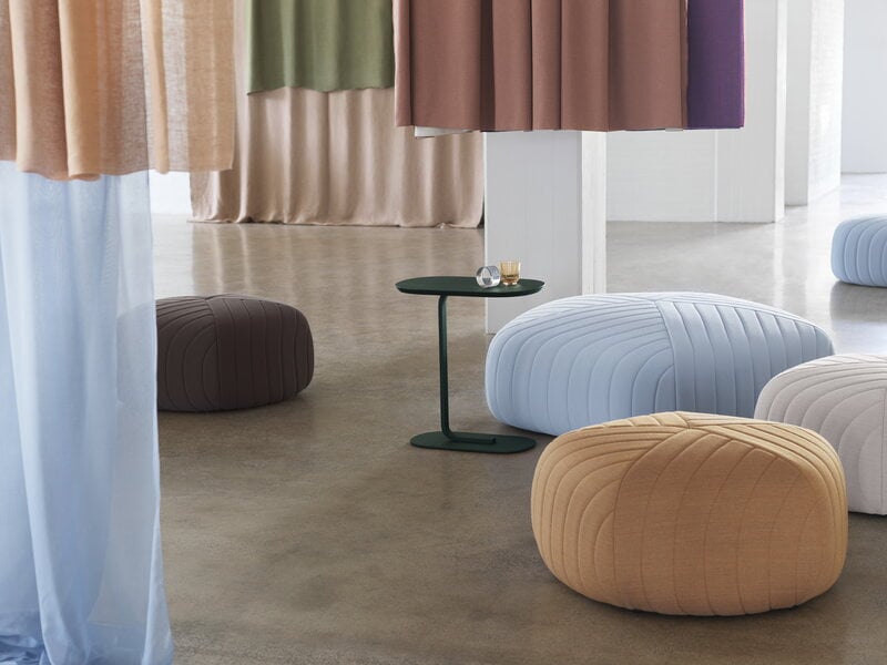 Muuto Five pouf, light grey, decoration image