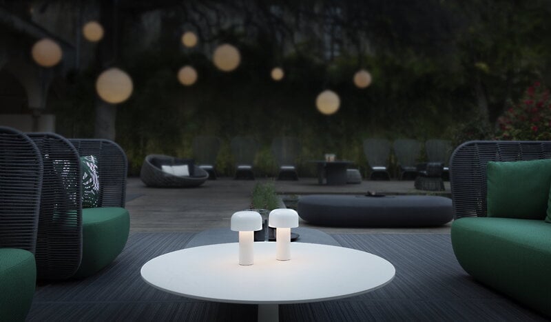 Flos Bellhop portable lamp, white, decoration image