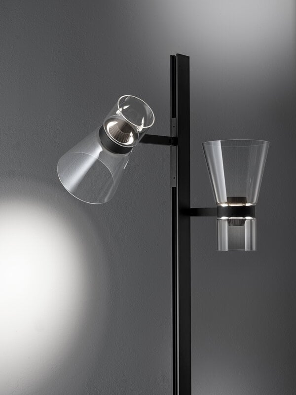 Flos Nocturne 2 floor lamp, cone, black, decoration image