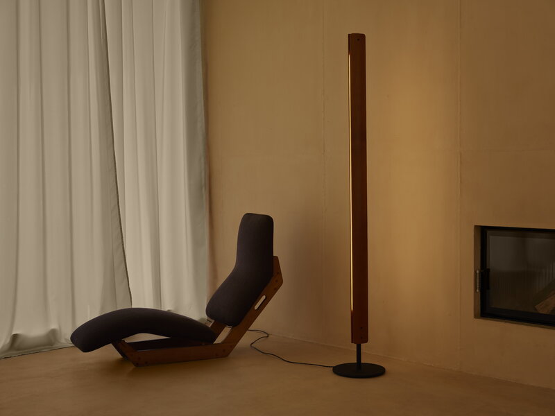 Flos Seki-han floor lamp, brown, decoration image