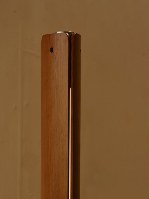 Flos Seki-han floor lamp, brown, decoration image