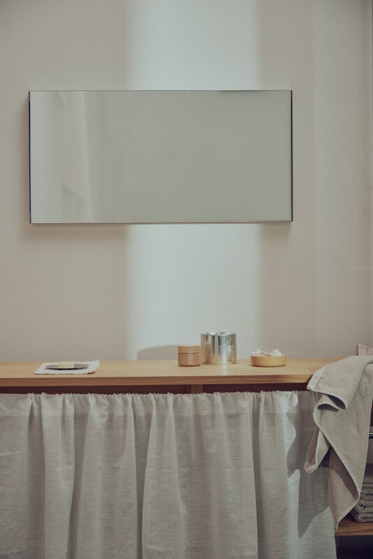 Form & Refine Miroir Taper, 40 x 80 cm, acier inoxydable, image décorative