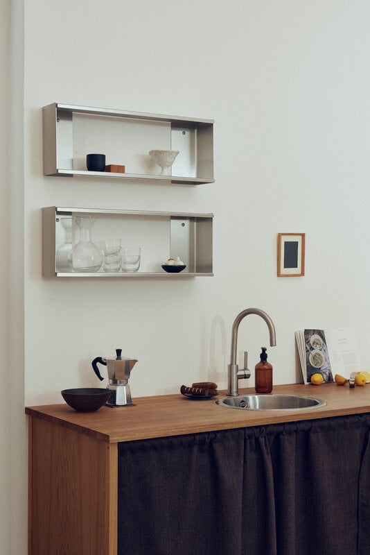 Form & Refine Taper shelf line, 25 x 70 cm, stainless steel, decoration image