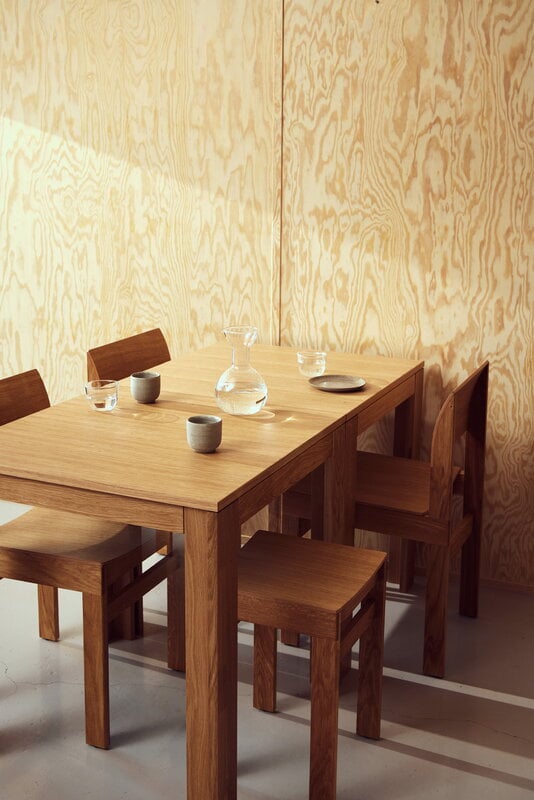 Form & Refine Sonder taburete, roble aceitado, imagen de decoración