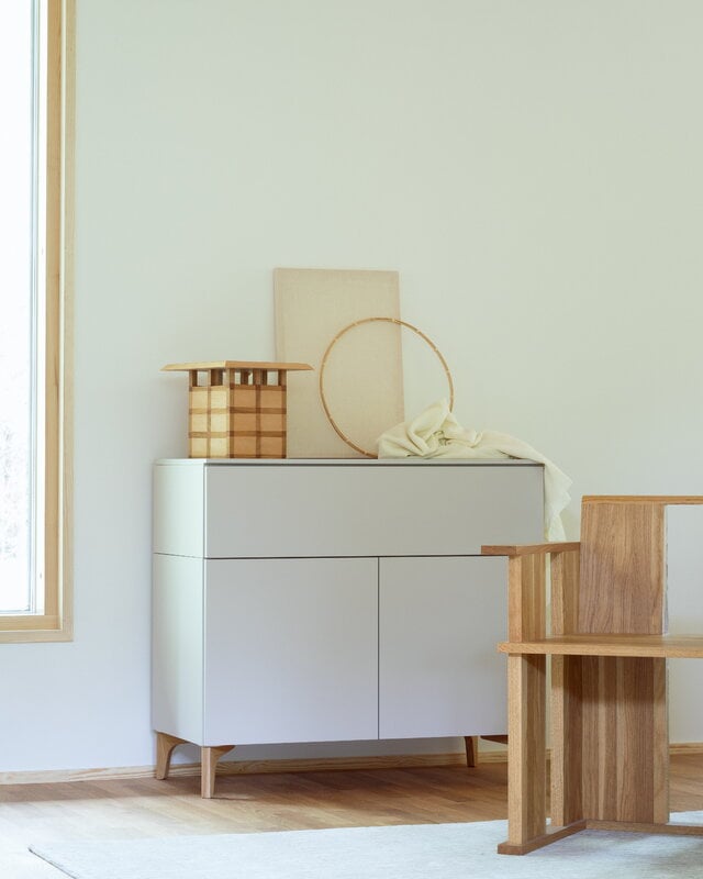 Lundia Fuuga sideboard with drawer and doors, 96 cm, low, cashmere - oak, decoration image