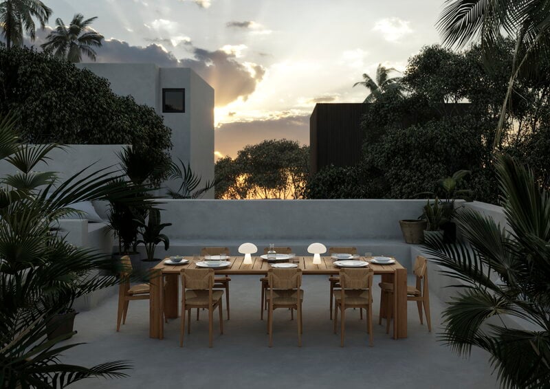 GUBI Obello portable table lamp, frosted glass, decoration image