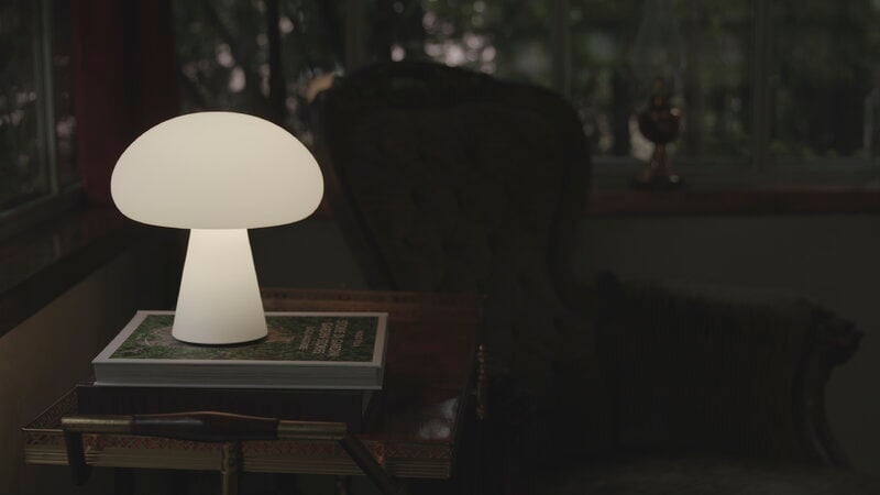GUBI Obello portable table lamp, frosted glass, decoration image