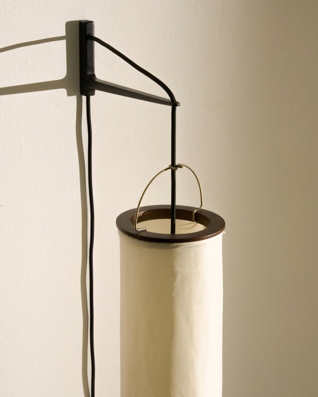 GUBI Silk Lantern lattiavalaisin, luonnonvalkoinen silkki - mattamusta, näkymä 10