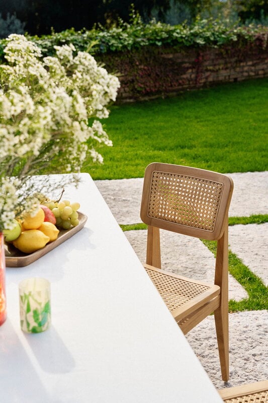 GUBI C-chair Outdoor, teak - HDPE cane, decoration image