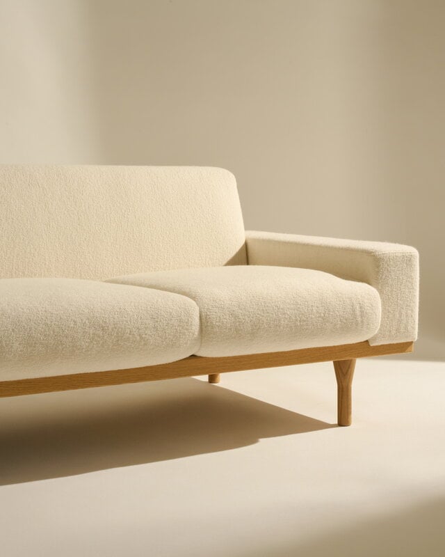 GUBI SW50 sofa, 4-seater, oiled oak - GUBI Harp 24 Ivory, view 6