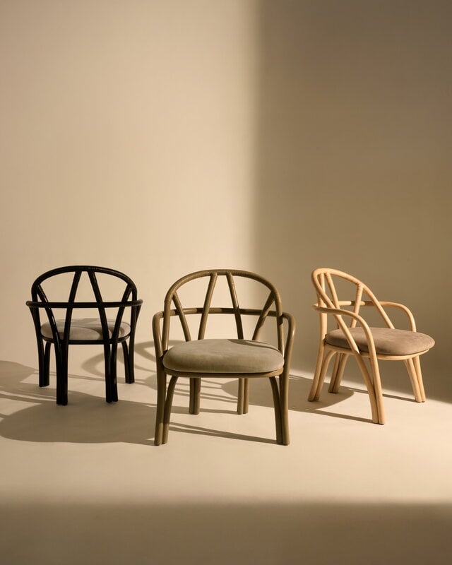 GUBI Fauteuil Bistra, rotin teinté olive - Fustagno 003, image décorative