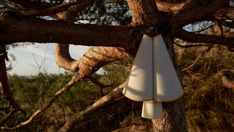 GUBI Hornbæk lámpara portátil, amarillo amapola, imagen de decoración